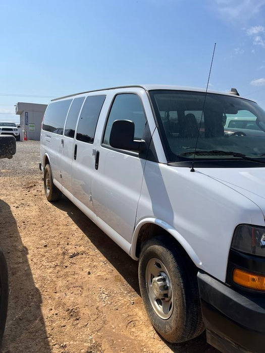 2023 CHEVROLET Express Van - Rental
