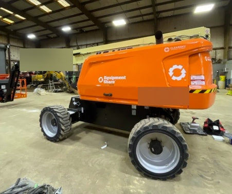 2023 JLG 660SJ