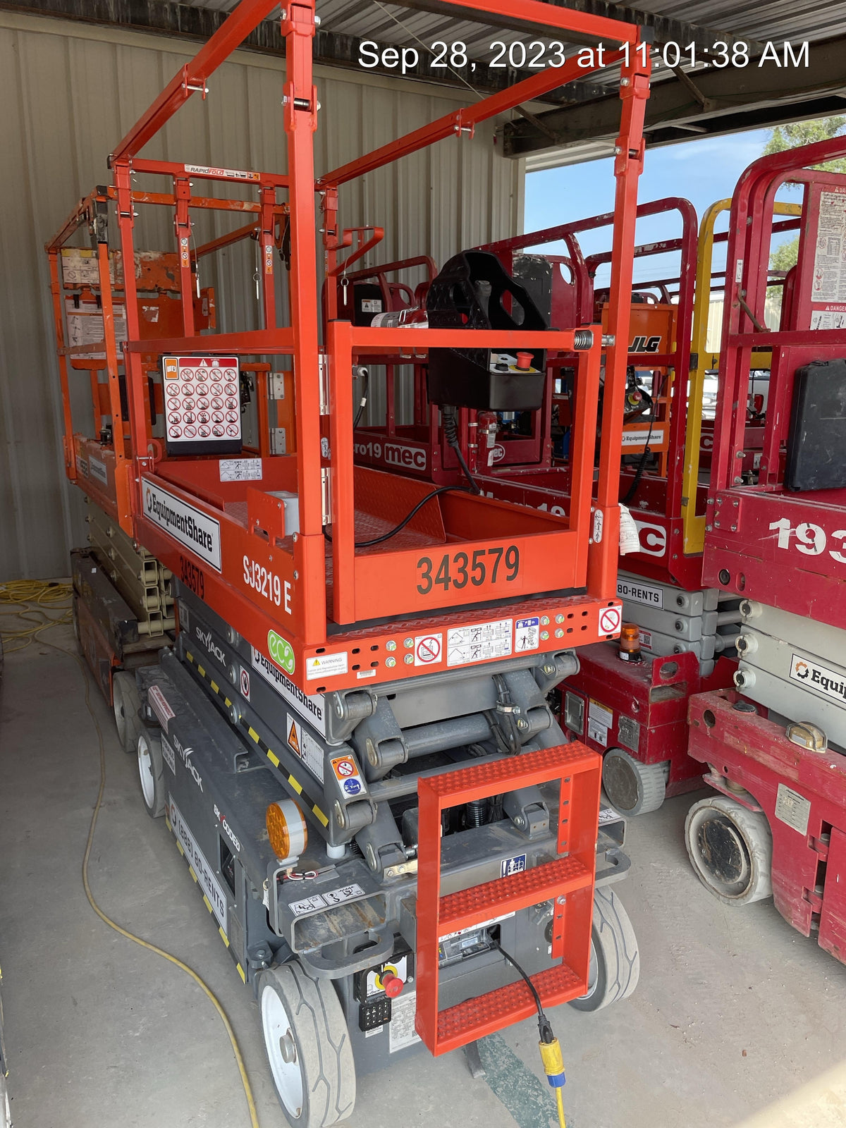 2023 SKYJACK SJ3219
