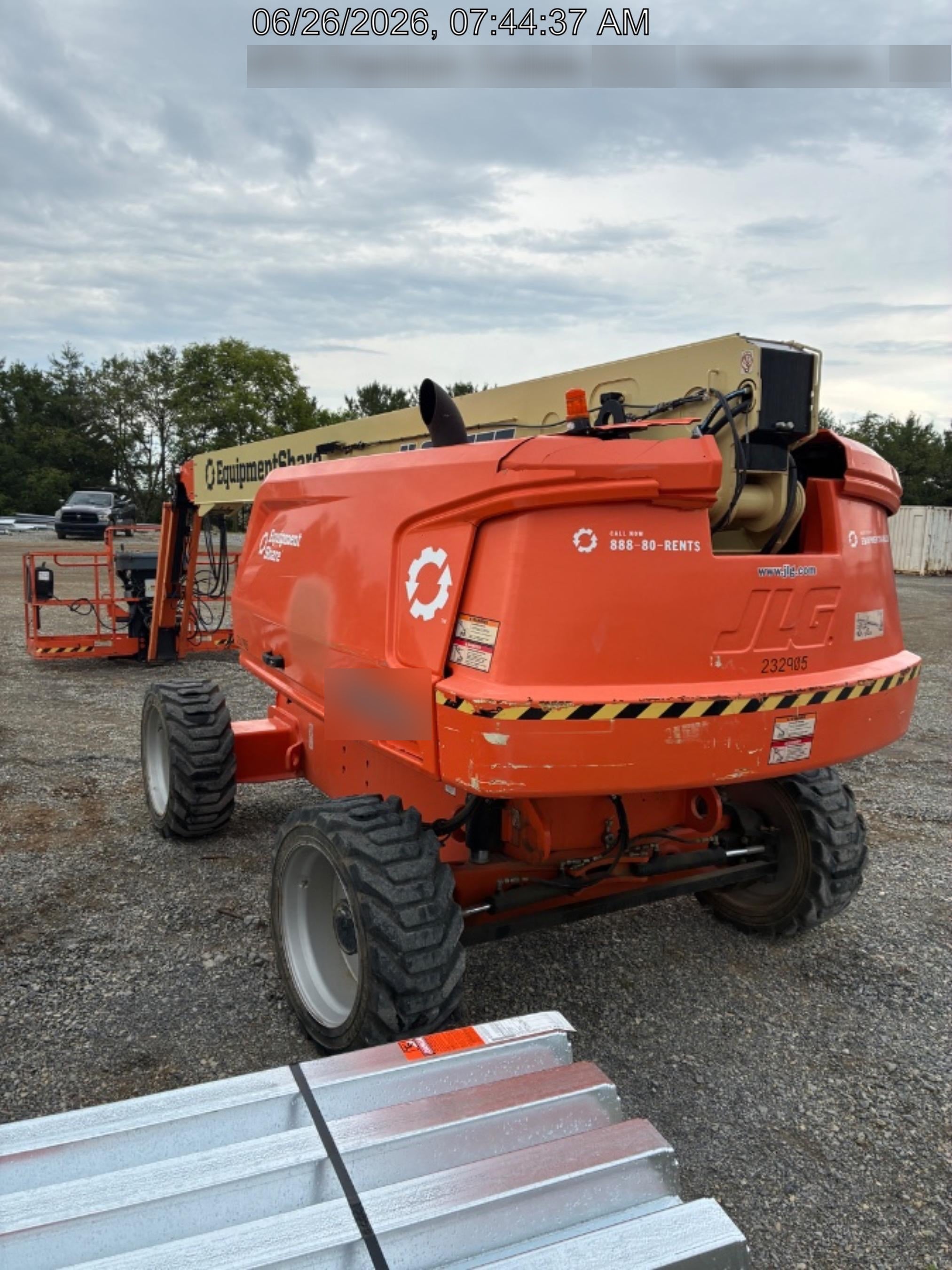 2022 JLG 660SJ