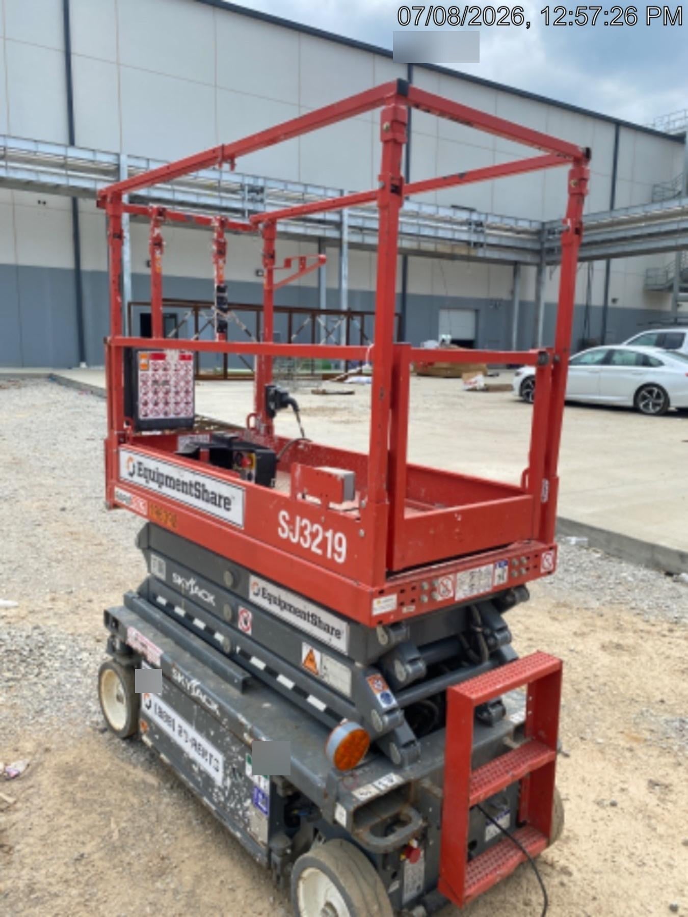 2021 SKYJACK SJ3219