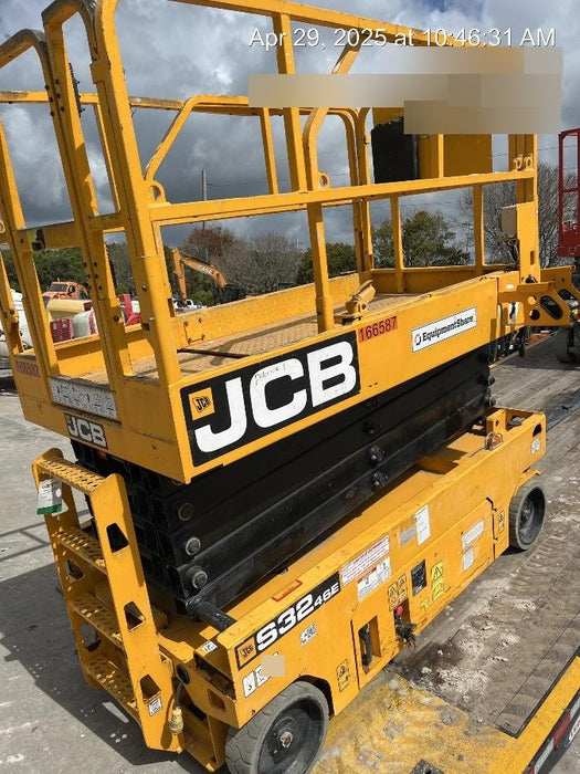 2021 JCB S3246E