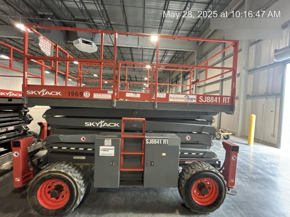 2016 SKYJACK SJ8841 RT