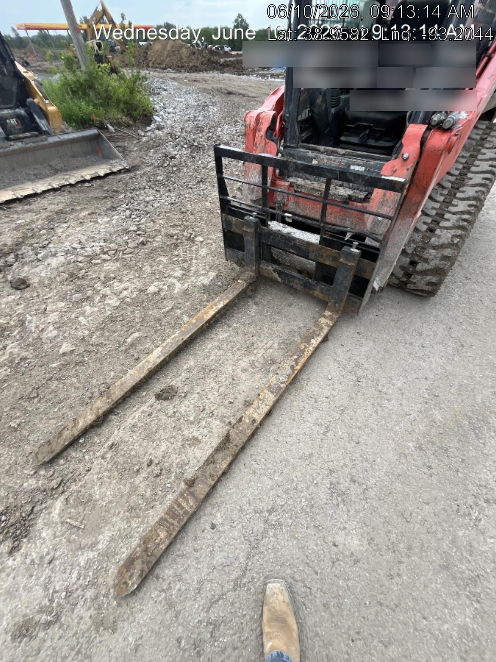 2024 ARROW MATERIAL HANDLING F5100CB