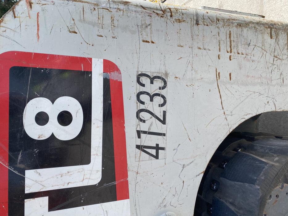 2019 Takeuchi TL8 Canopy, 15" Wide Rubber Tracks, Back-up Alarm, Front & Rear Working Lights, Auxiliary Hydraulics, Two-Speed Travel, Electronic Monitoring System 76" HD Smooth Dirt Bucket with Bolt-On Edge, 20.3 cubic feet Capacity