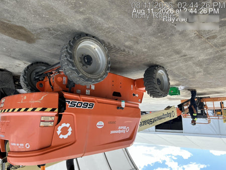 2022 JLG 660SJ