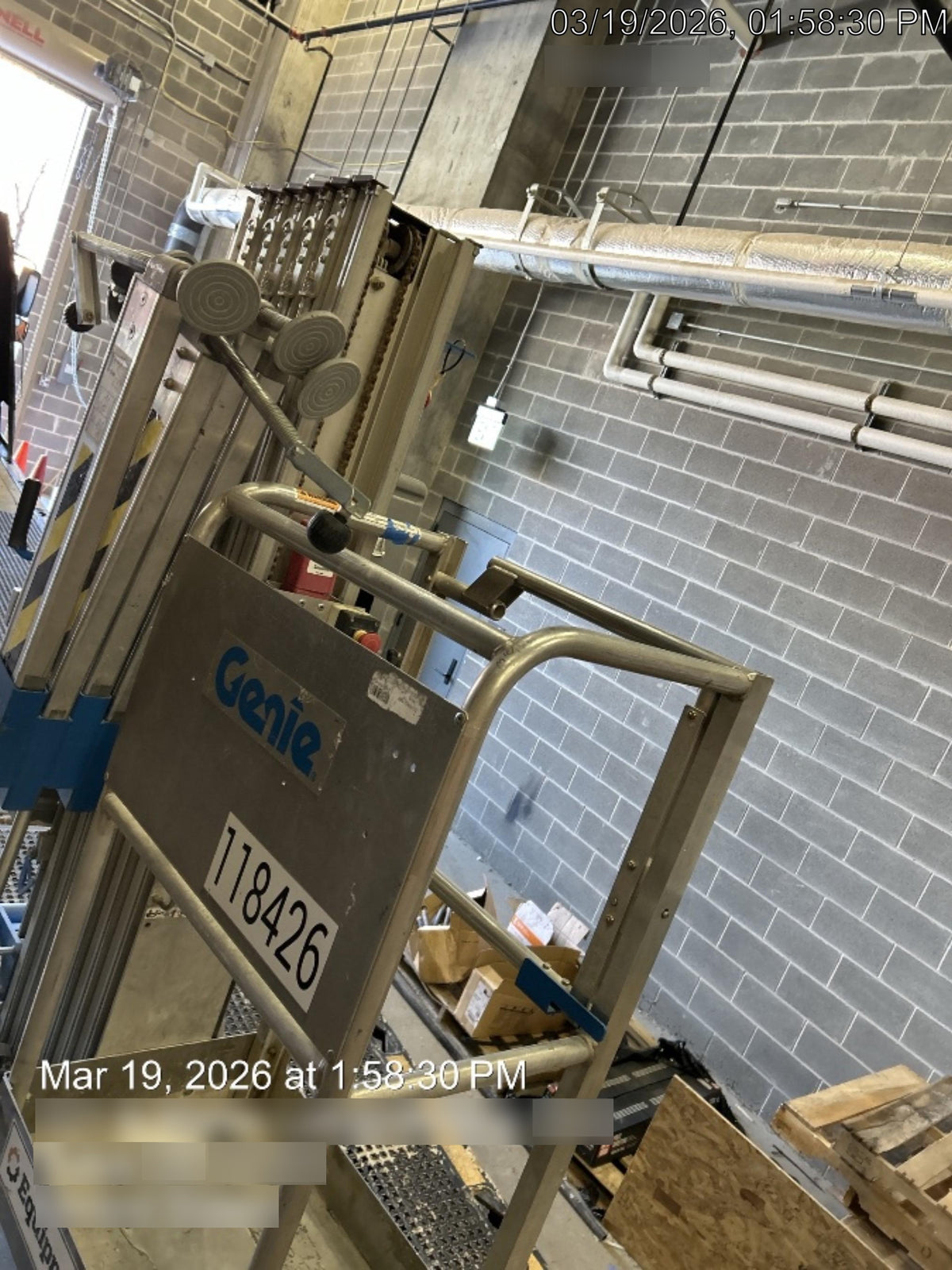 2020 GENIE AWP-30S