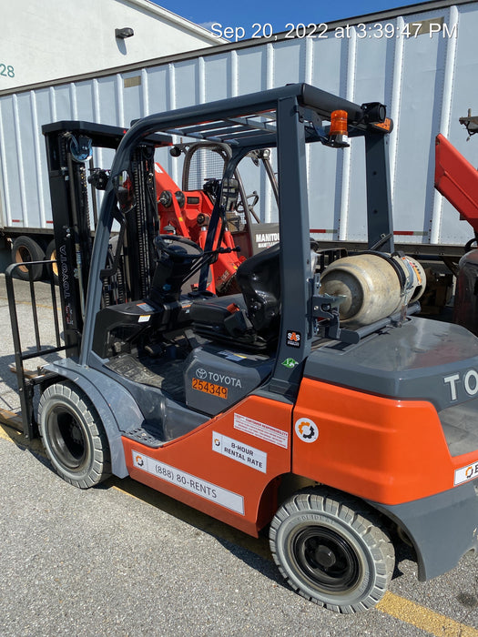 2022 TOYOTA 50-8FGU25