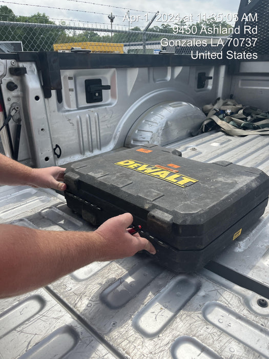 2022 DEWALT DWE1622K