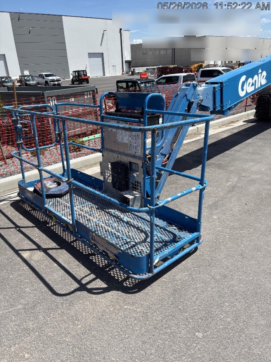 2016 GENIE S-85