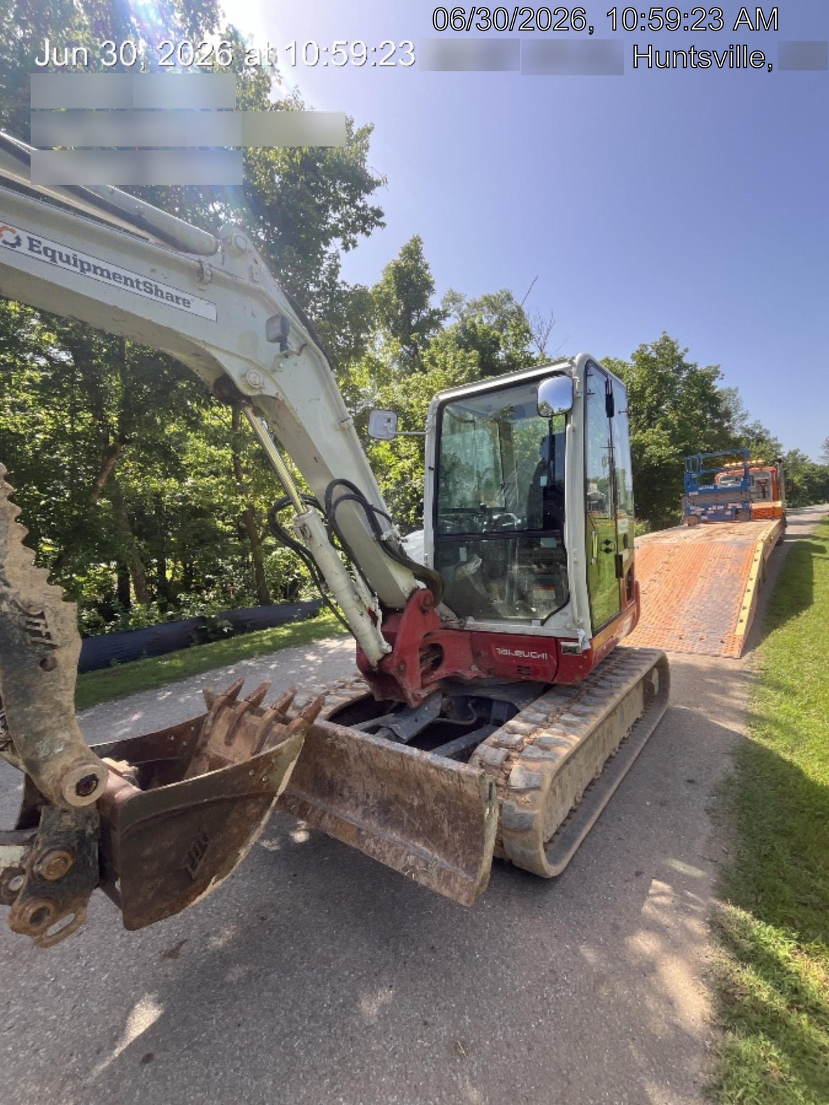 2023 TAKEUCHI TB250-2CR