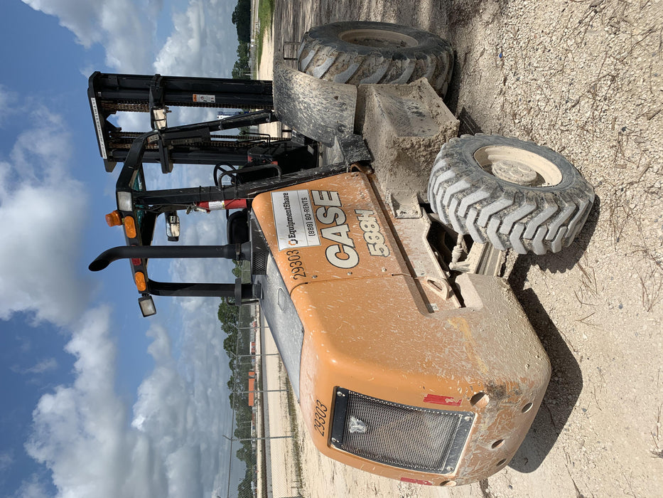 2019 CASE 588H