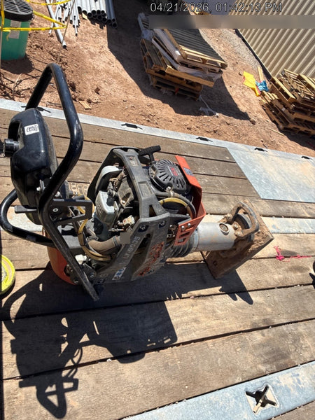 2024 HUSQVARNA LT5005