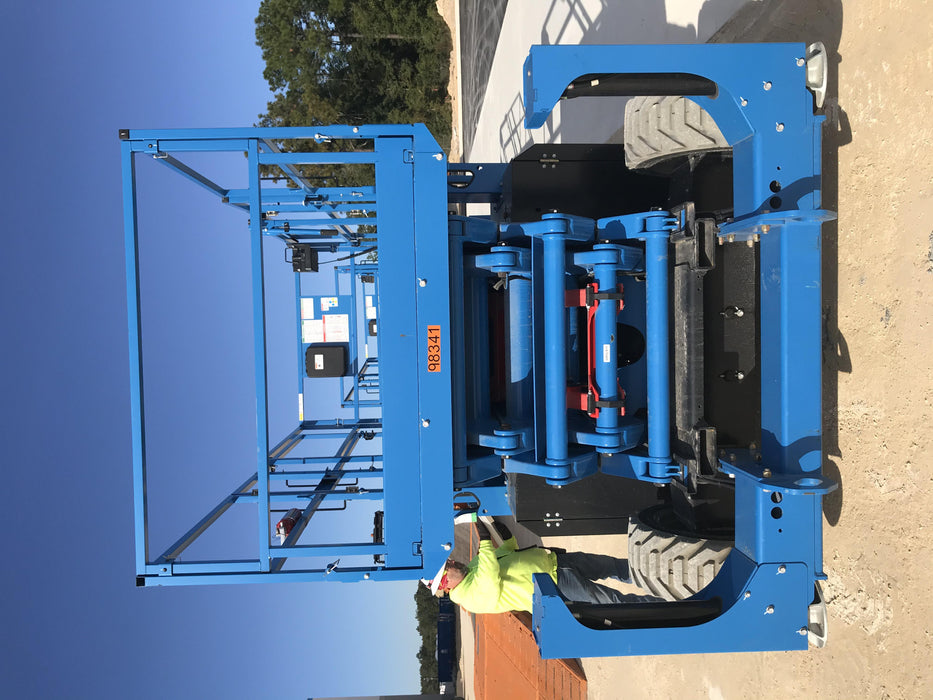 2020 GENIE GS-4390 RT