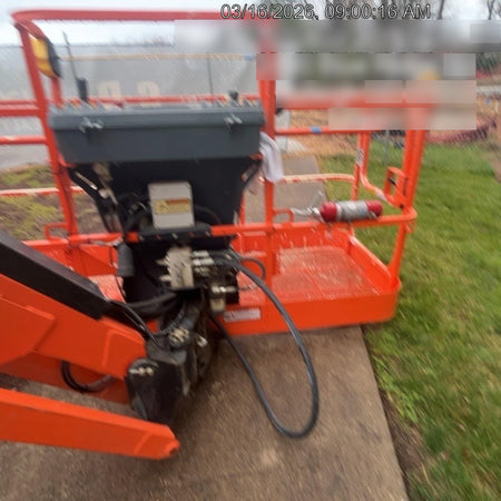 2019 JLG 660SJ