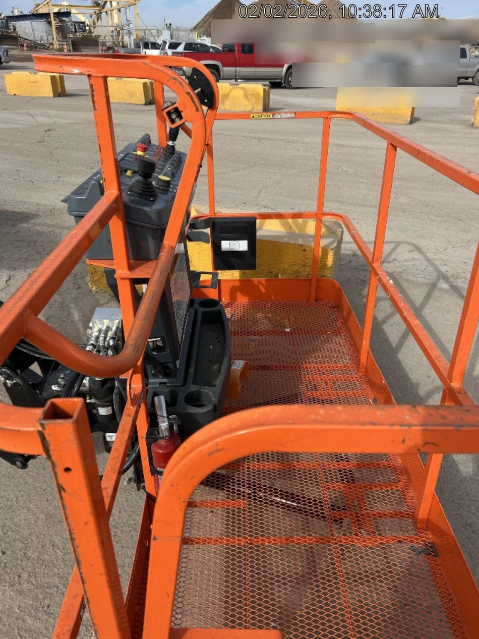 2025 JLG 660SJ
