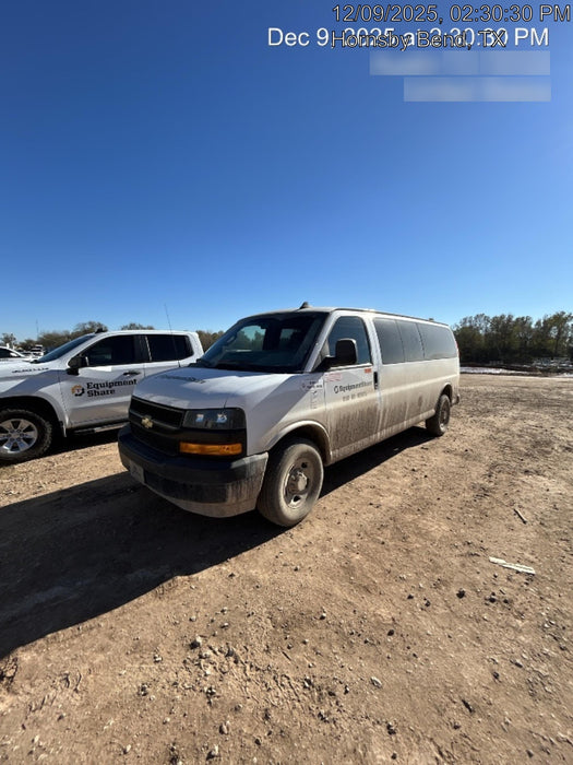 2023 CHEVROLET Express Van - Rental