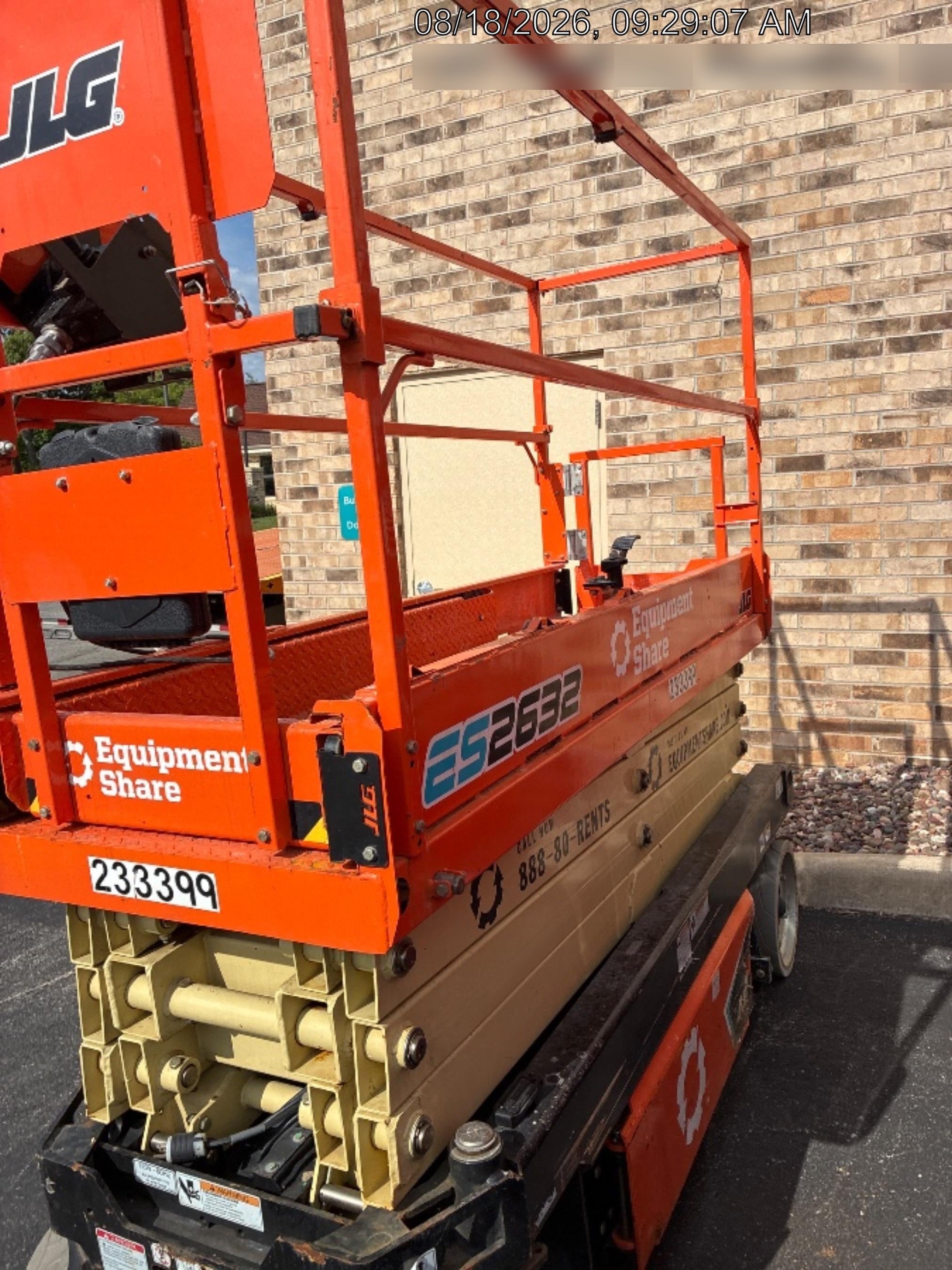 2022 JLG ES2632
