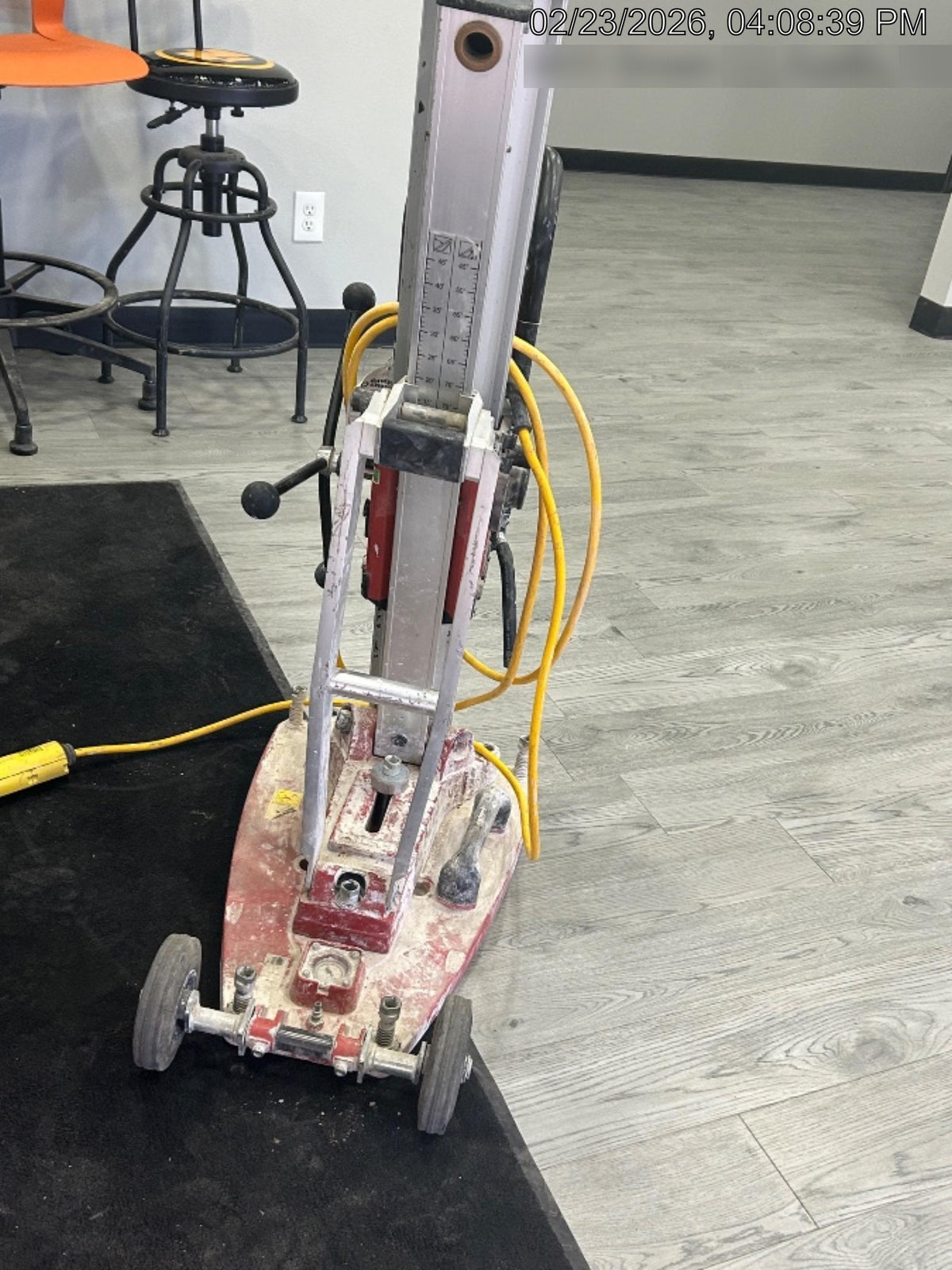 2022 HILTI DD250E