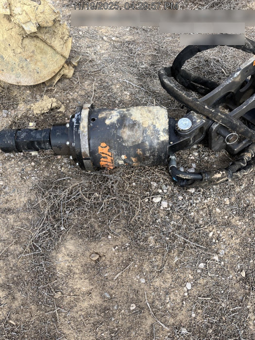 2023 AUGER TORQUE 3300-30