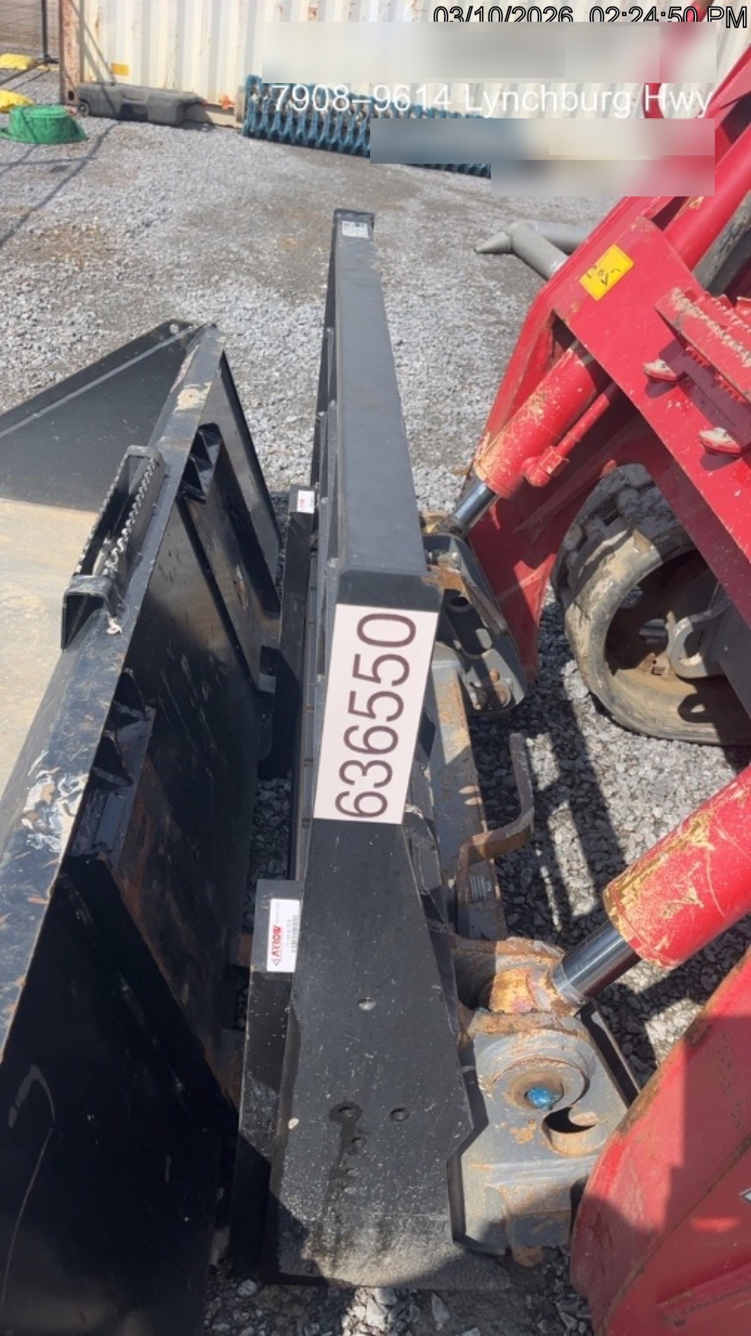 2025 ARROW MATERIAL HANDLING 48" Pallet Forks - Arrow