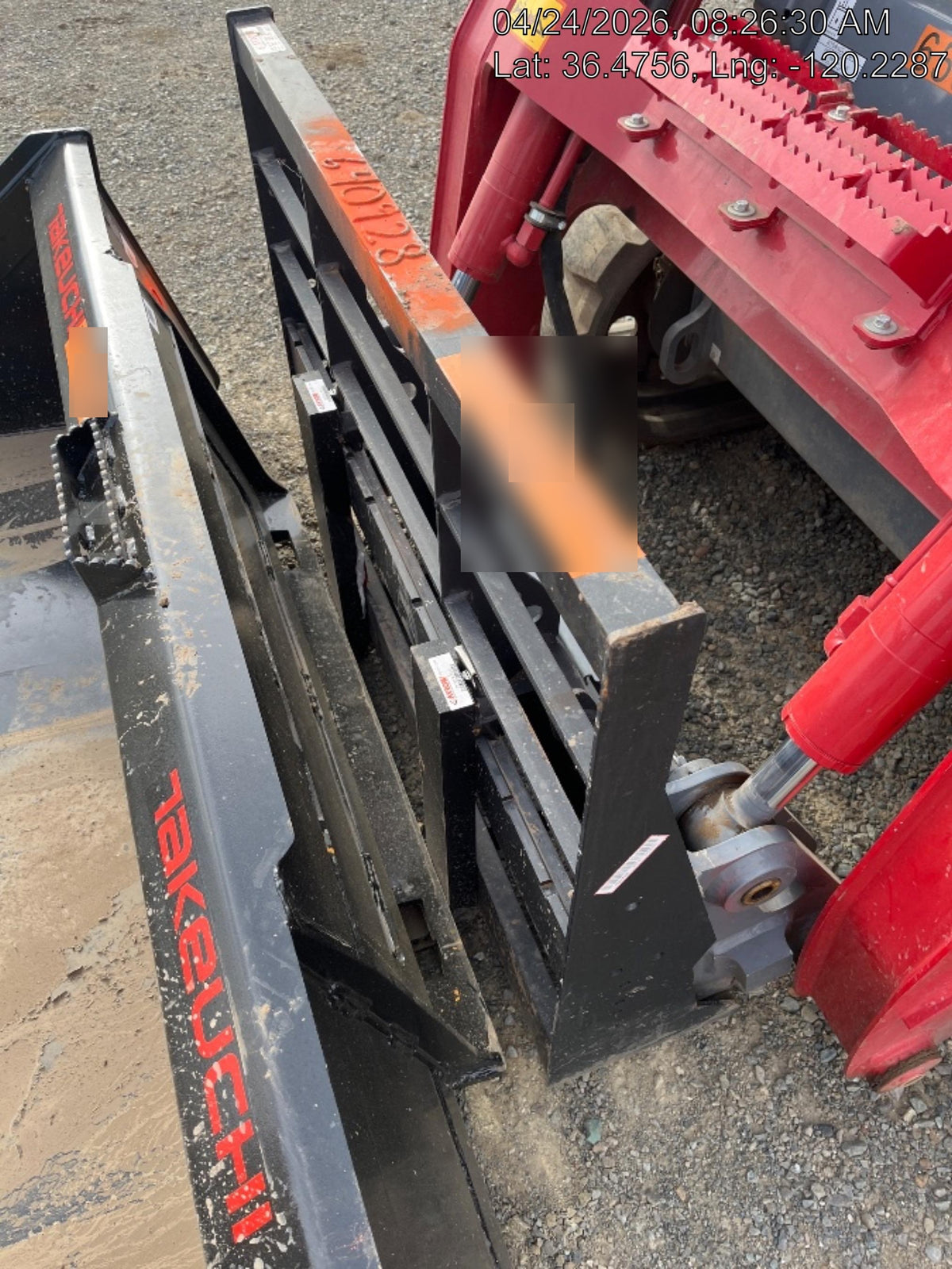 2026 ARROW MATERIAL HANDLING 72" Pallet Forks - Arrow