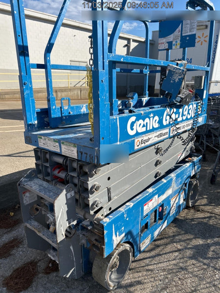 2018 Genie GS-1930 Genie GS-1930 w/Fixed Rail, Chain Entry