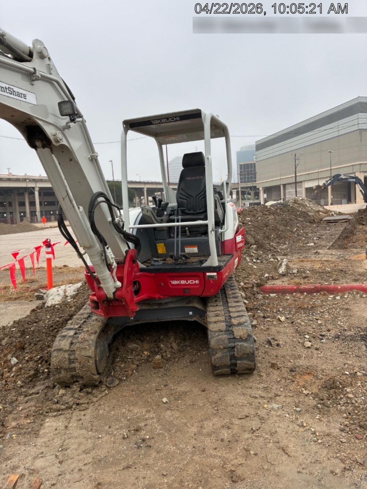 2022 TAKEUCHI TB250-2R