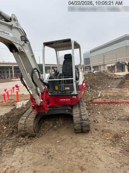 2022 TAKEUCHI TB250-2R