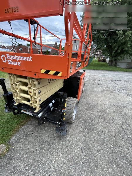 2024 JLG RT4069