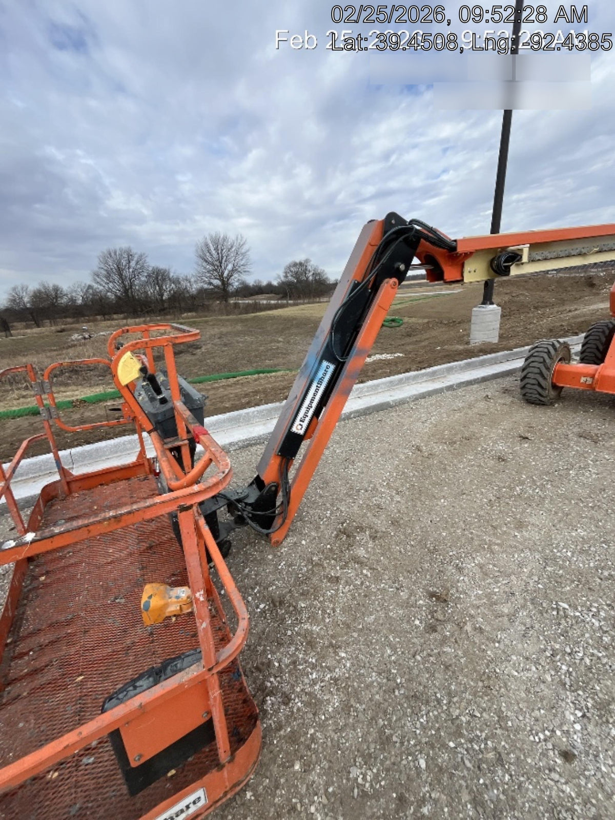 2019 JLG 460SJ