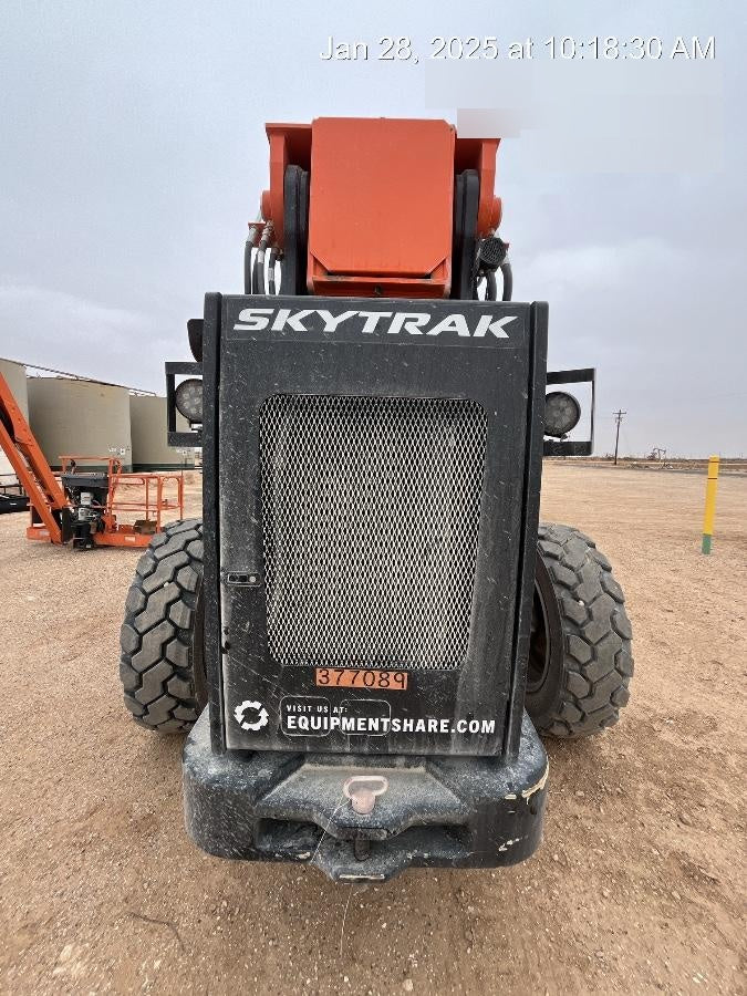 2023 SKYTRAK 8042