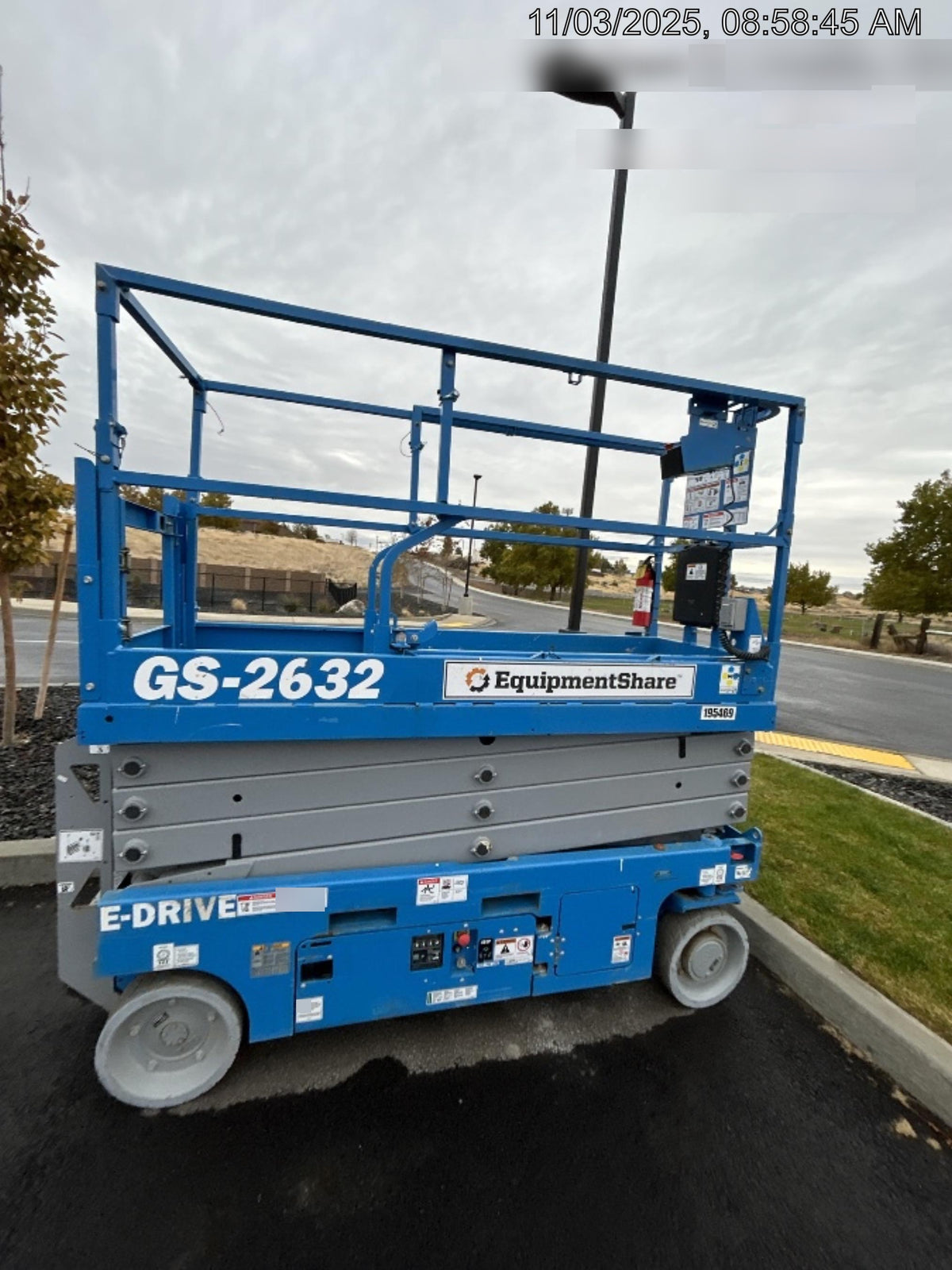 2021 GENIE GS-2632