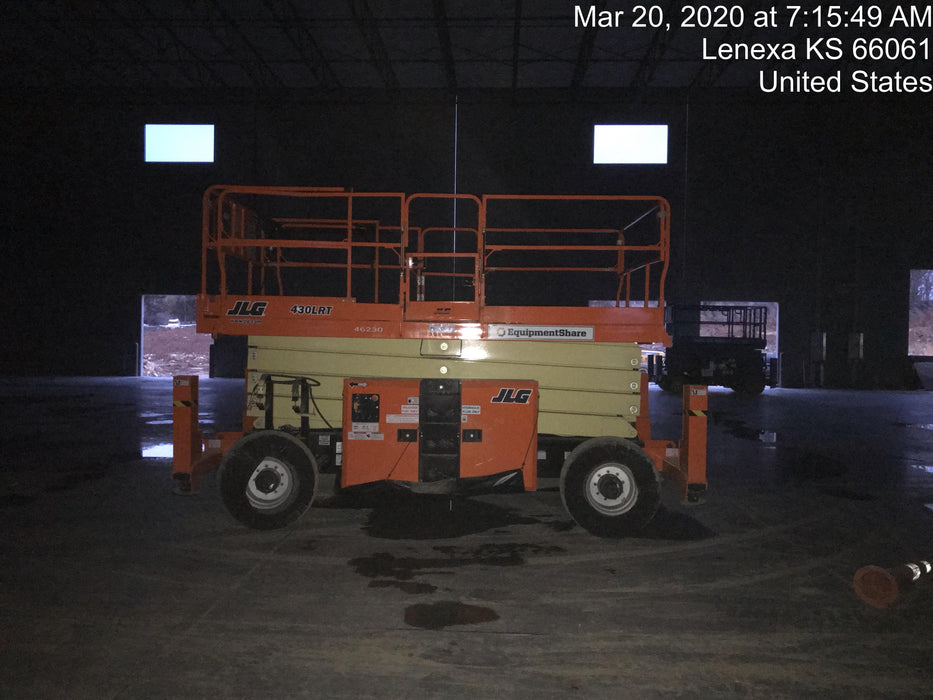 2019 JLG 430LRT