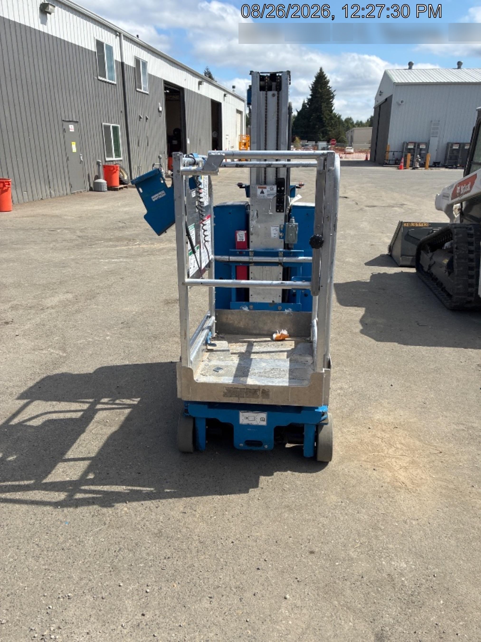 2020 GENIE GR-20