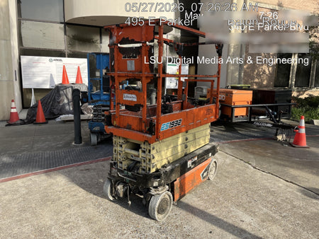 2021 JLG ES1932