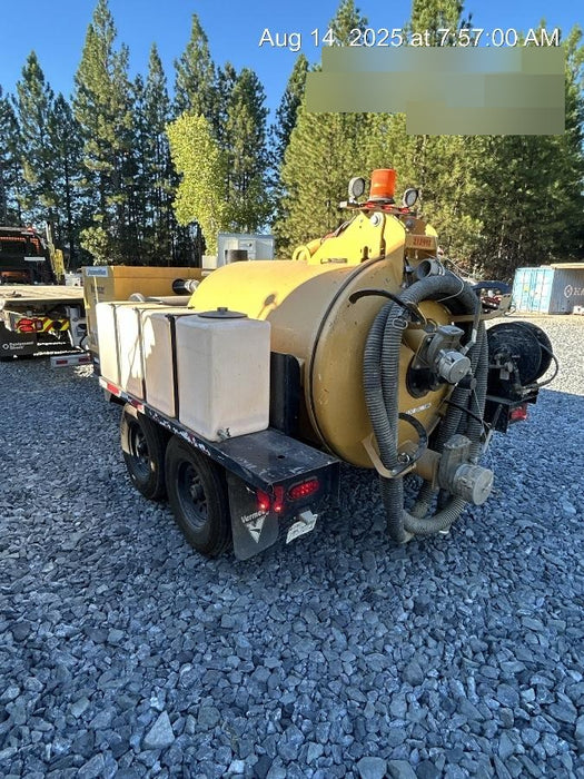 2022 VAC-TRON LP573XDT