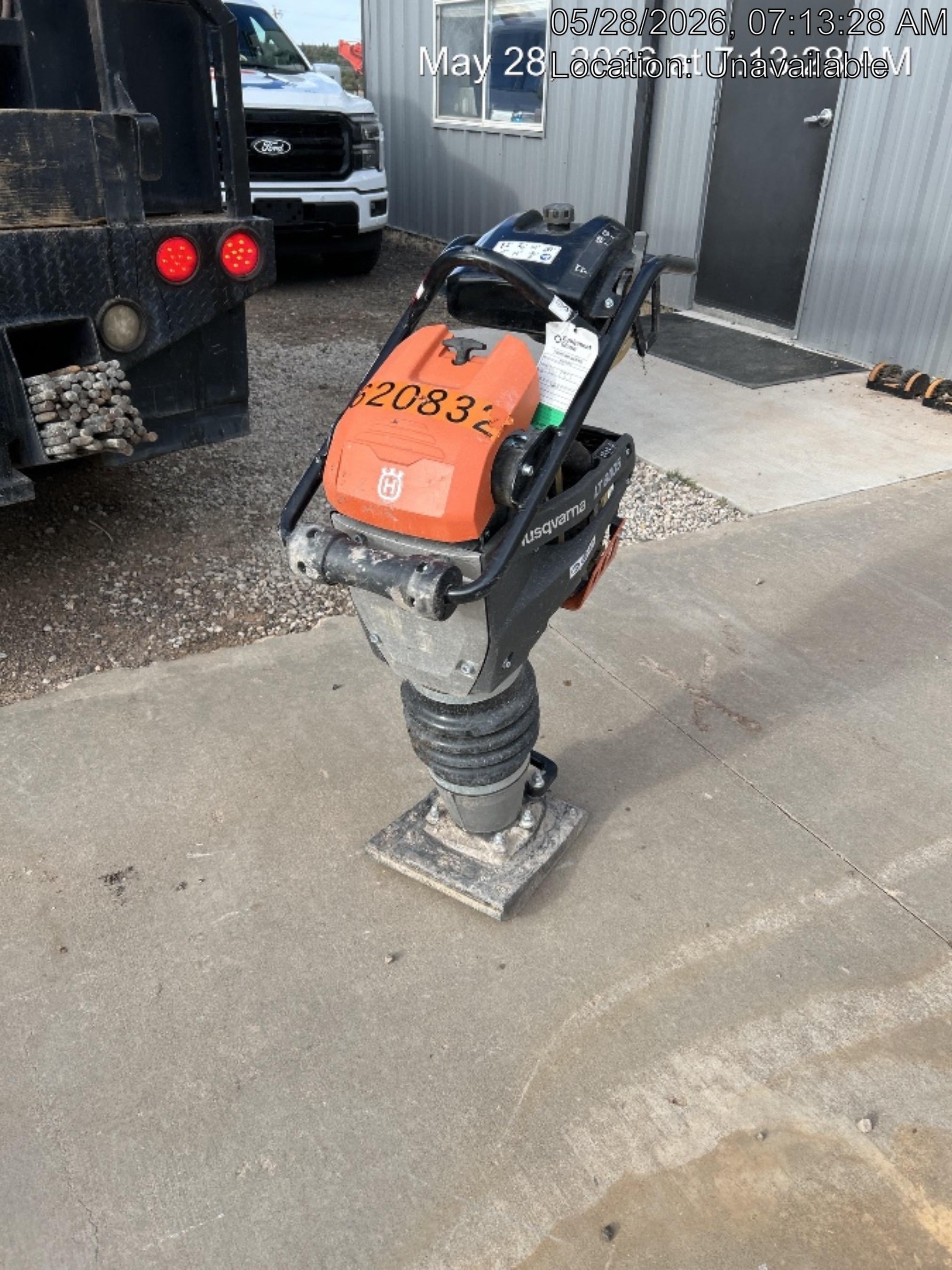 2025 HUSQVARNA LT6005