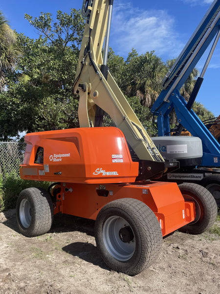 2022 JLG 660SJ