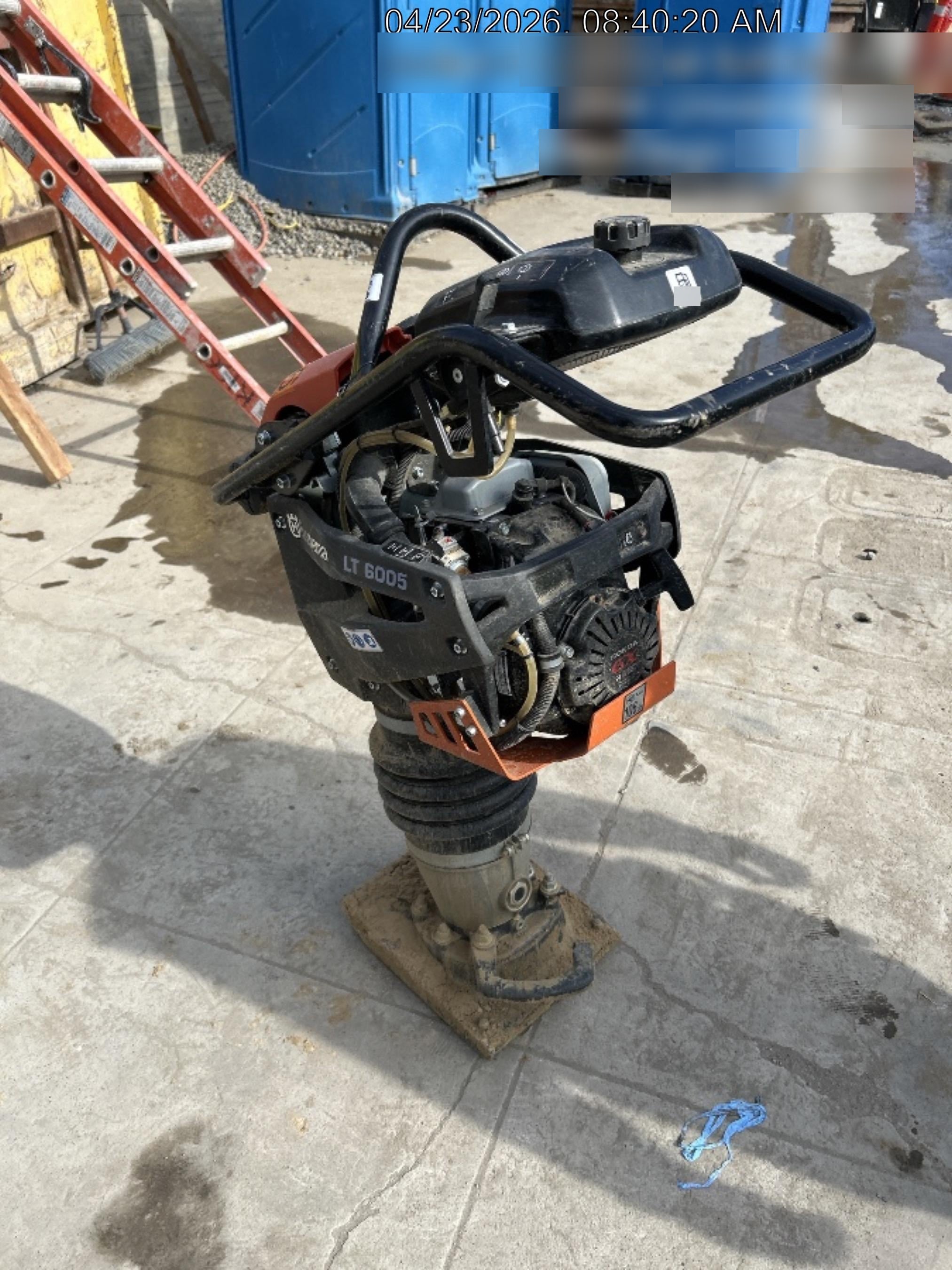 2025 HUSQVARNA LT6005