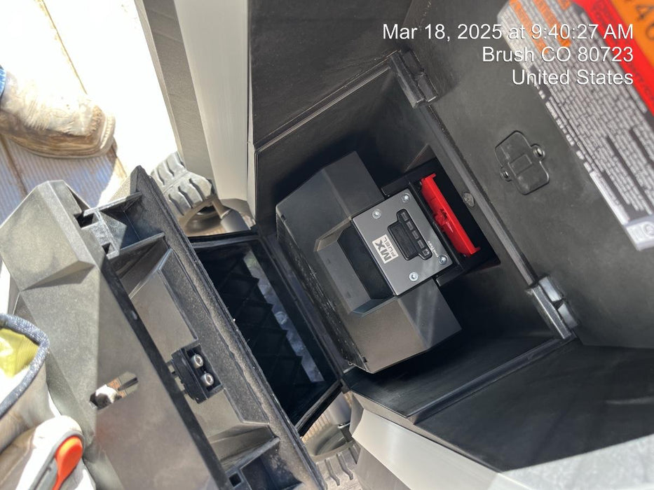 2024 MILWAUKEE MXF041-1XC