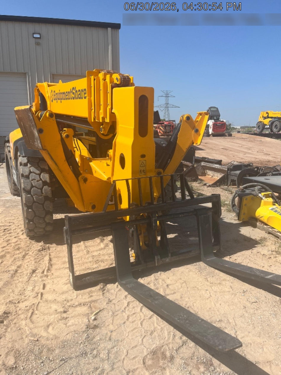 2025 JCB 512-56