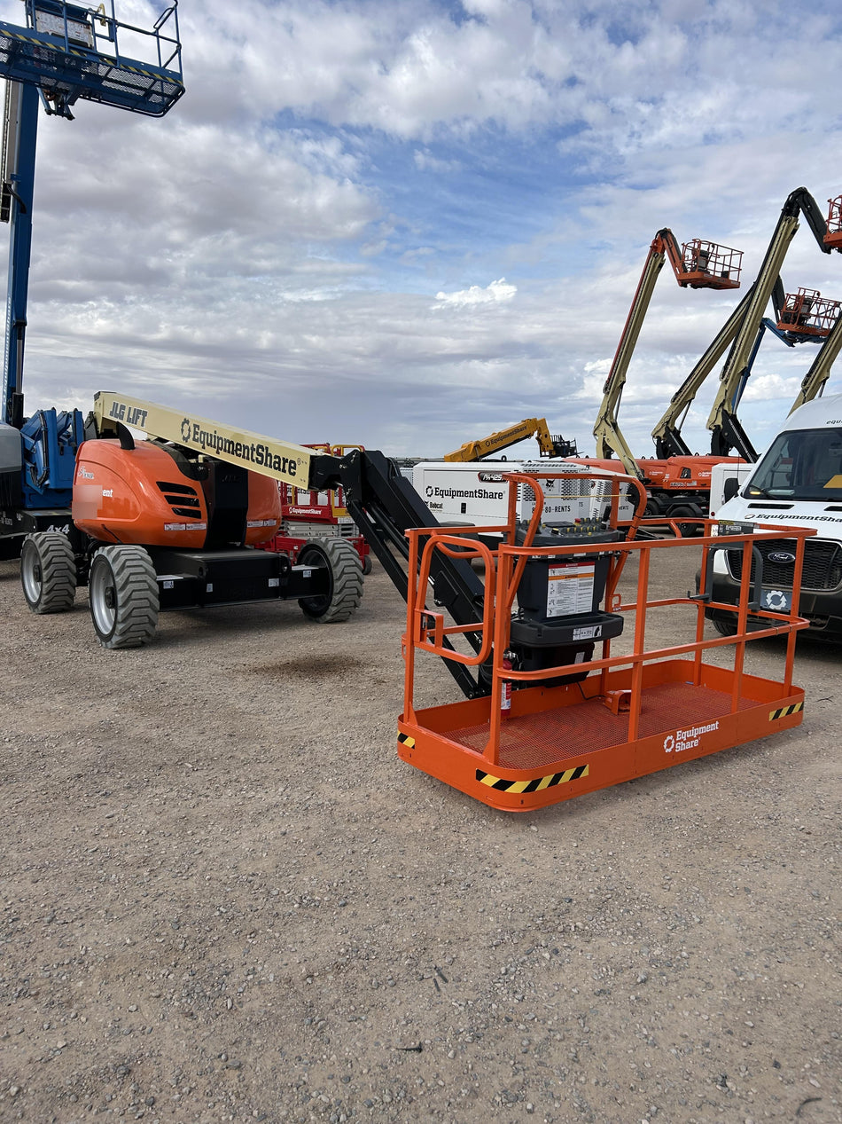 2026 JLG 600AJ