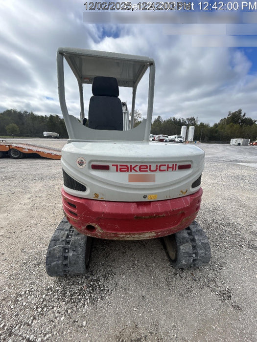 2021 TAKEUCHI TB250-2