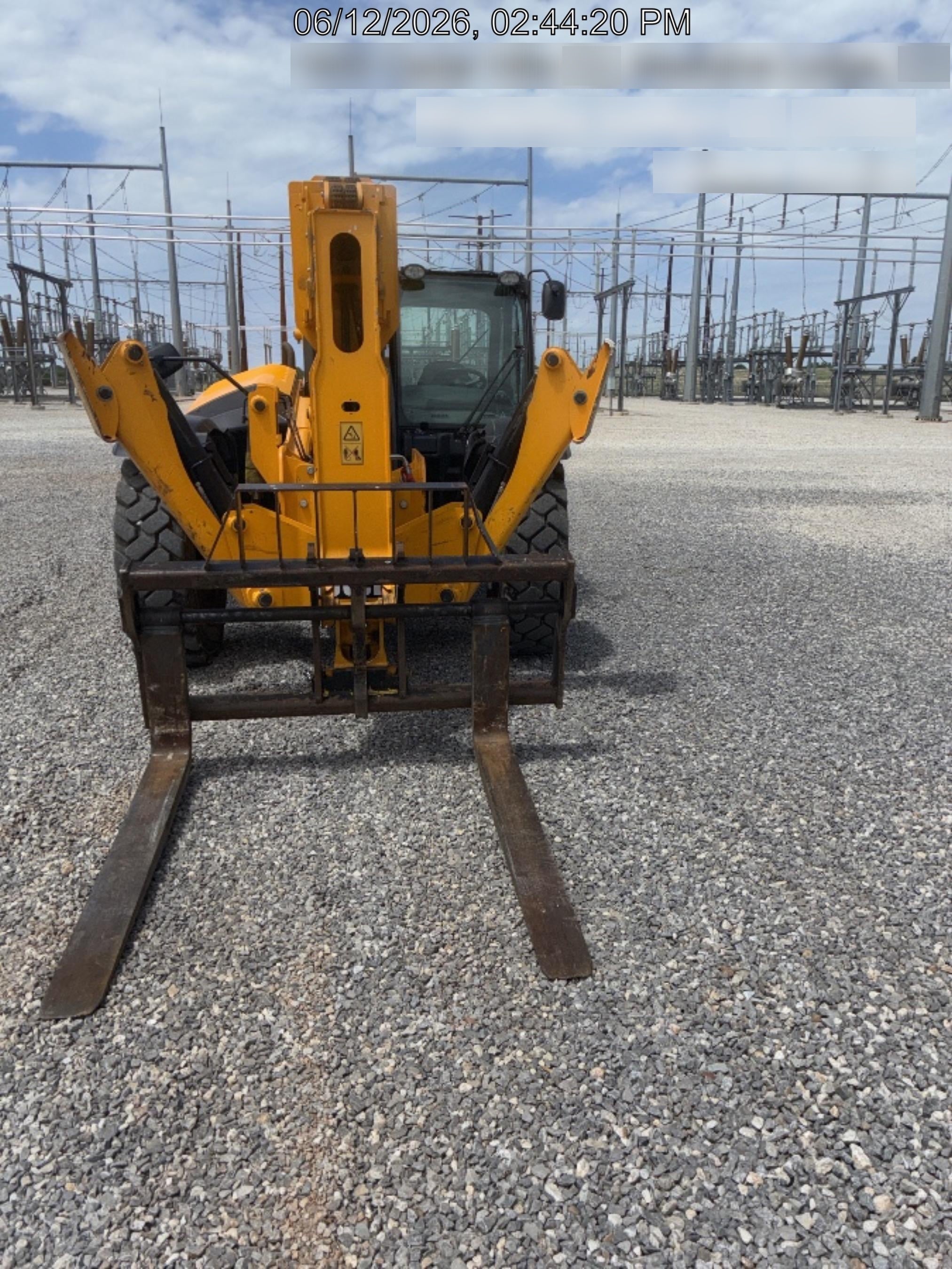 2025 JCB 512-56