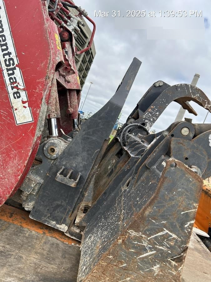 2018 PALADIN 76" Scrap Grapple Bucket - Paladin