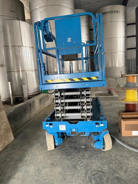 2022 GENIE GS-3246