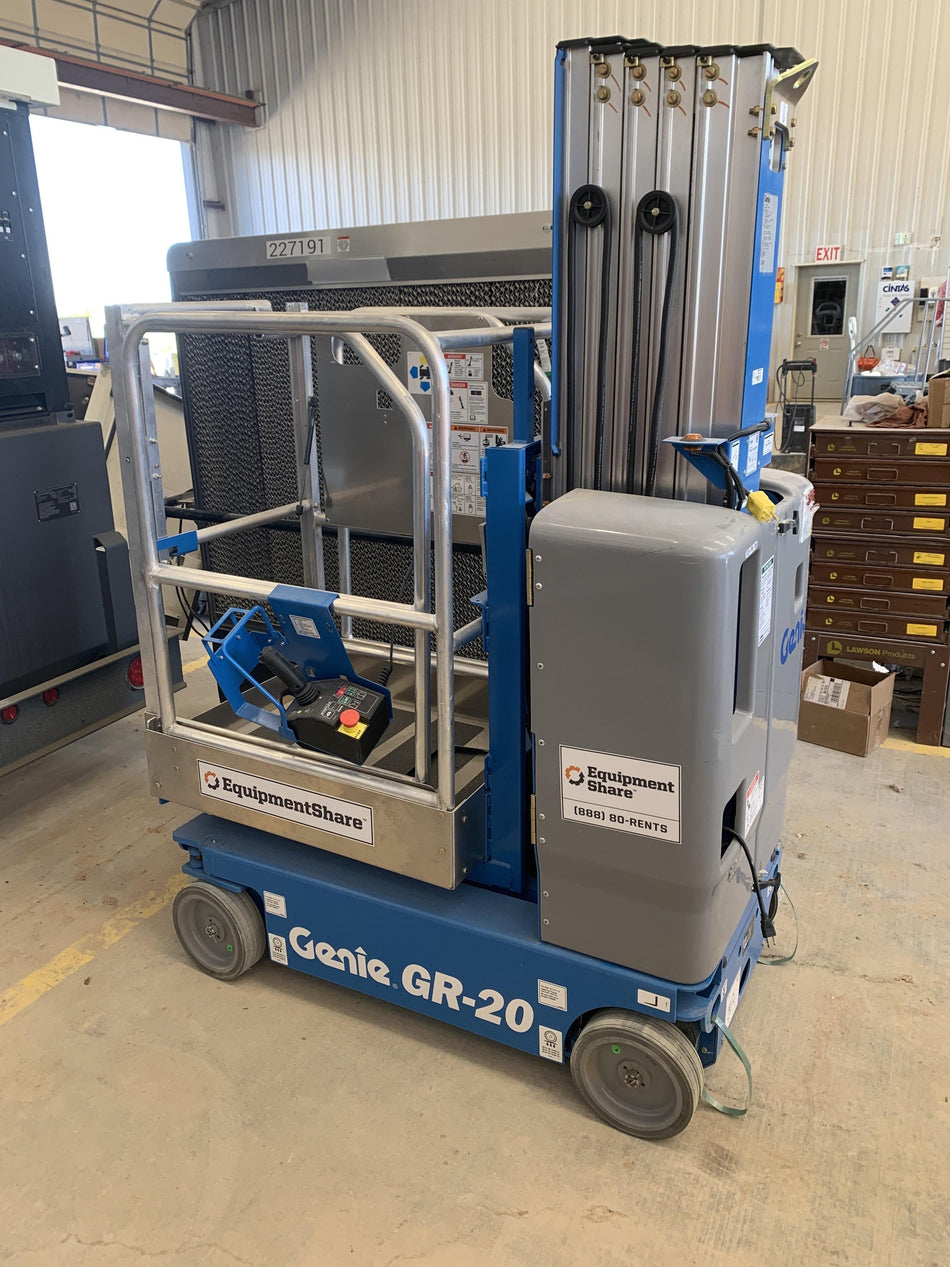 2022 GENIE GR-20