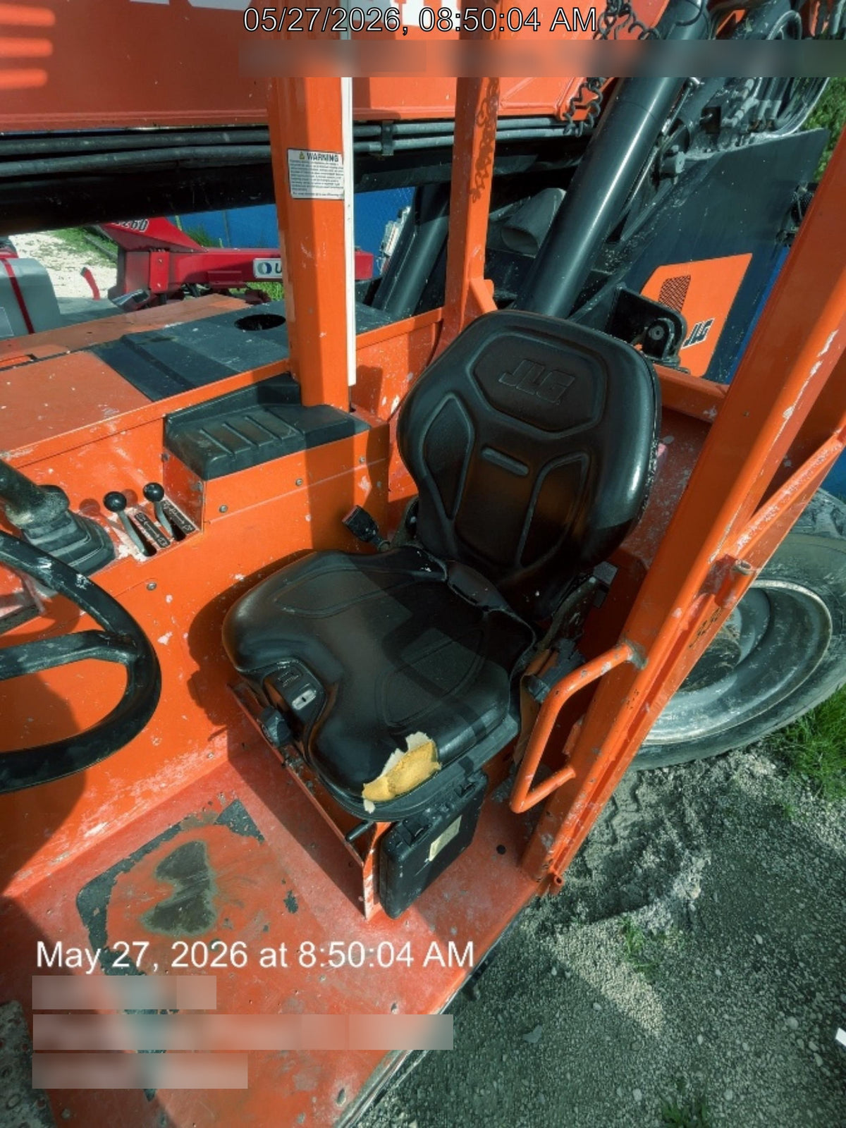 2023 SKYTRAK 8042