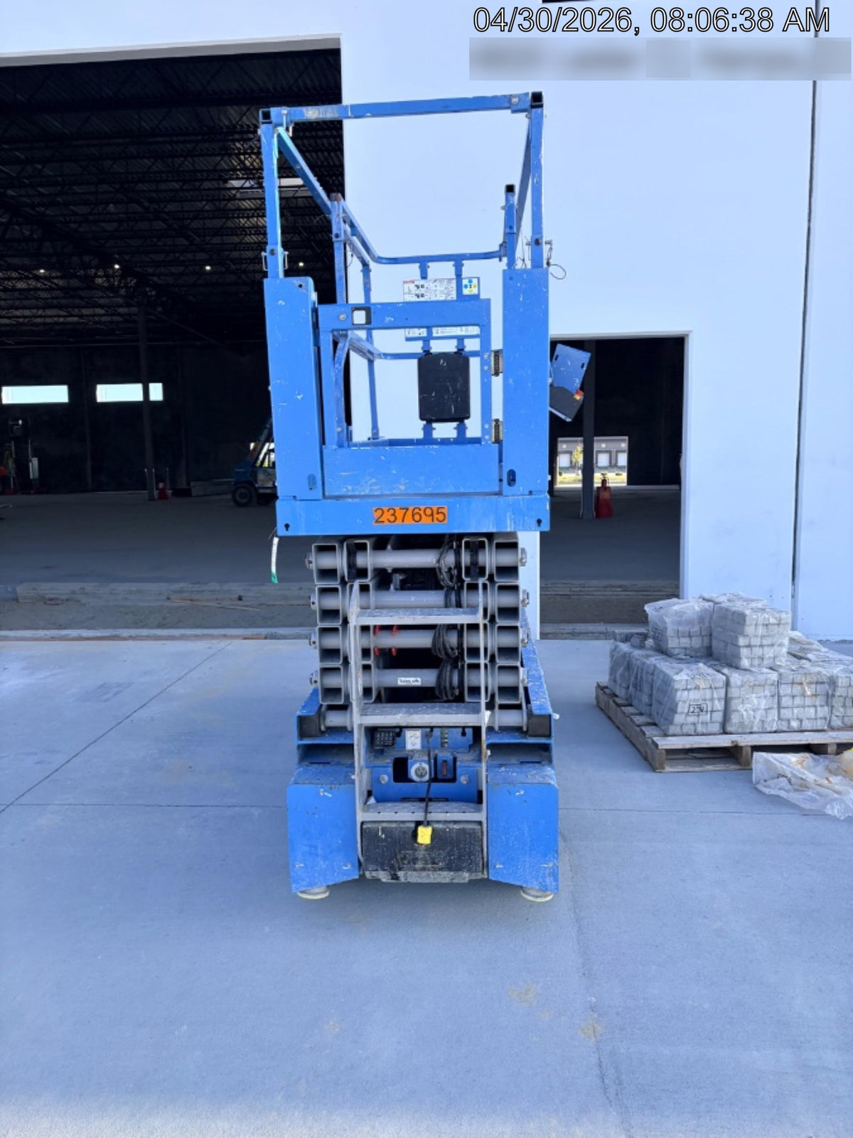 2022 GENIE GS-3232